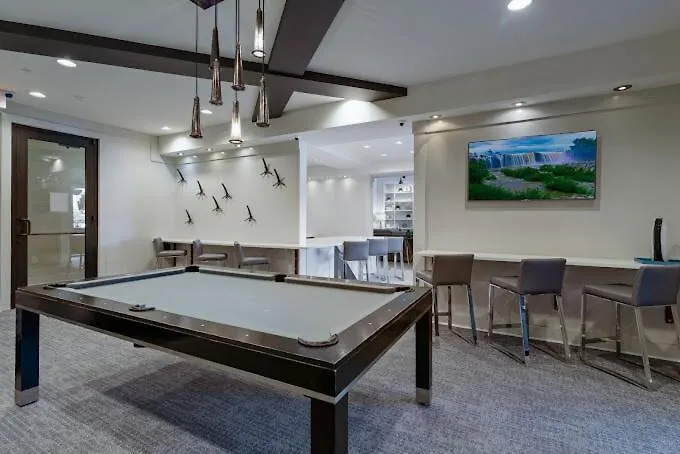Mid-Century Charm In Midtown Nashville