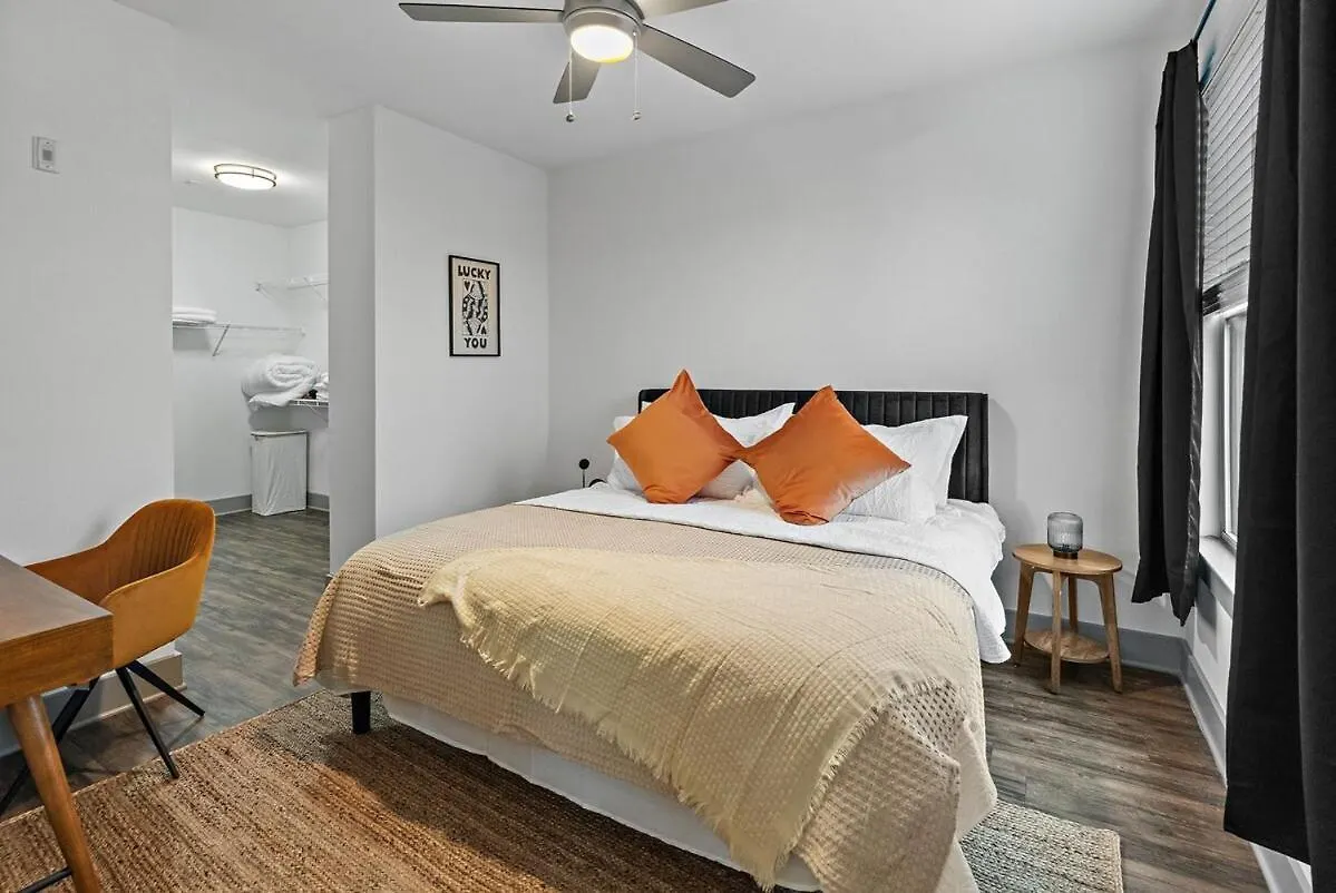Apartment Mid-Century Charm In Midtown Nashville United States
